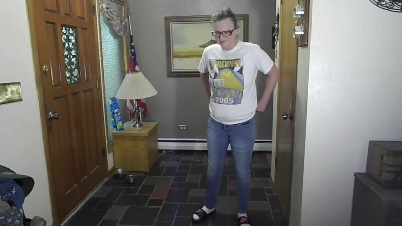 The Appalachian American Princess: Aku pegang kencingku selama aku bisa tapi ngecrot celanaku