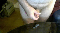 Coach Karl dude lodge: カール監督がテーブルをめちゃくちゃにする