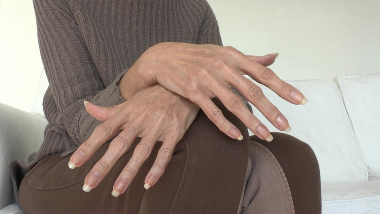 Lady Victoria Valente: Natürliche Lange Fingernägel, Mittelfinger Und Finger Schnipsen, JOI, Lady Victoria...