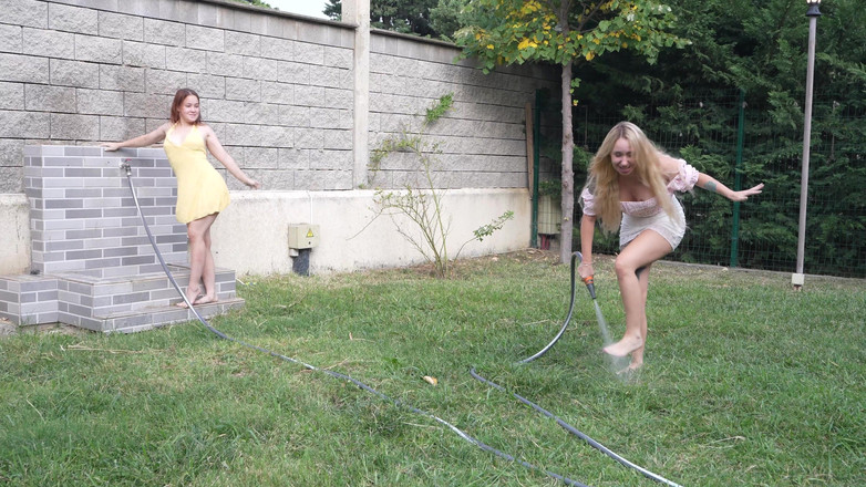 Nicole Murkovski: My Gardener Took Advantage of the Hot Spring Sets