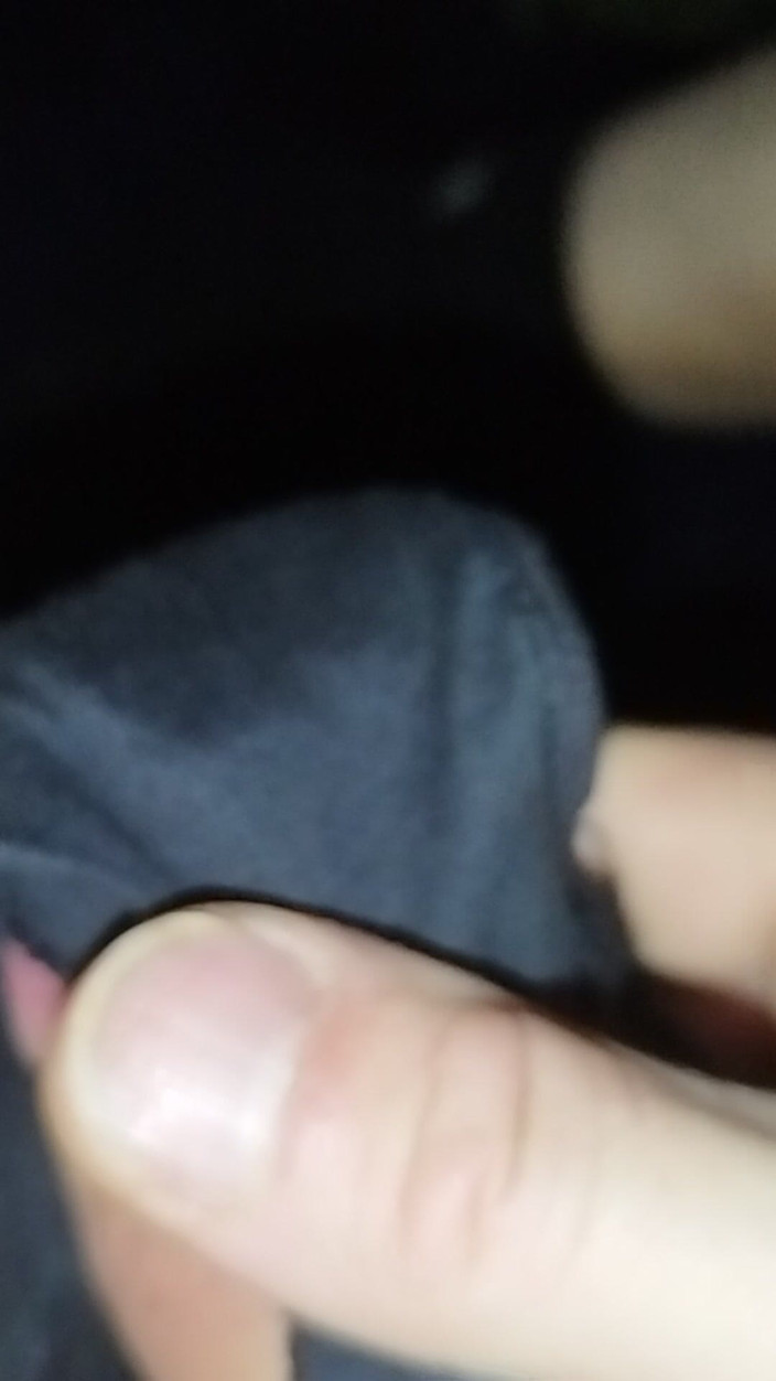 cyryl_444: Masturbace s kalhotkami