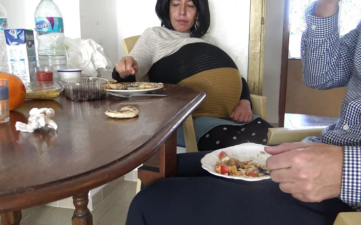 Stepmom Susan: Pregnant Stepmother Lets Stepson Masturbate and Cum All Over Her