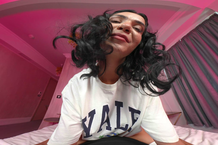 NO2StudioVR: Yummy Miha - Sunrise Screw