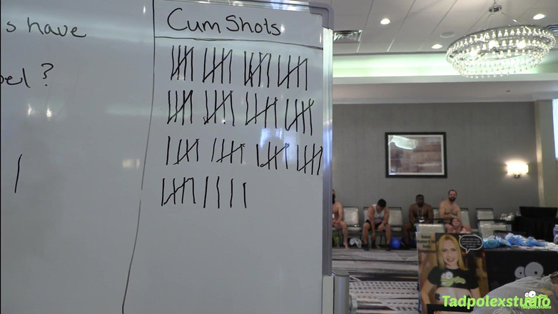 TadpolexStudio: Epický gangbang Rebel Rhyder: 102 Prošel