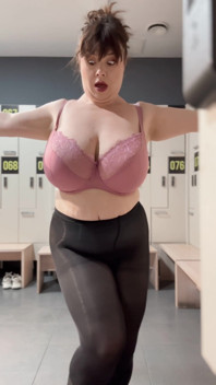 Clothing Change in the Locker Room