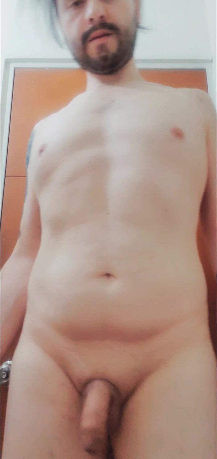SlutClosetedfag: クイックバスルームディルドファック