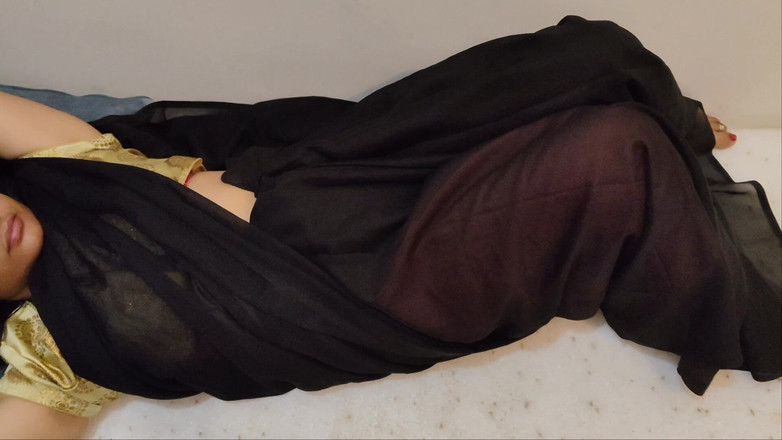 Aaradhya darling: 昨晚男孩把孤独的女孩留在湖边