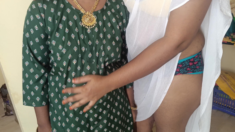 Wonder: Hospodyňka sexy lesbička