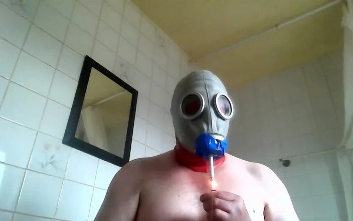 Jameschris1234: Me Smoking in a Gasmask