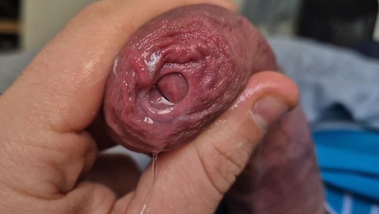 GloomyChase977: 未删减的头 precum 玩