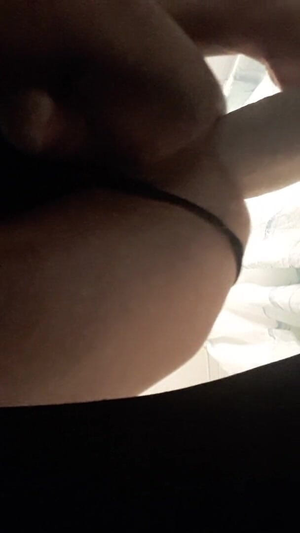 Ratapcxsumi: Huge anal dildo