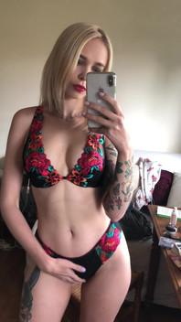 So Beautiful Lingerie