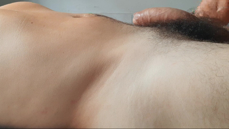 crazydesire: Tôi ngồi rất nhiều trên con cu to dài của...