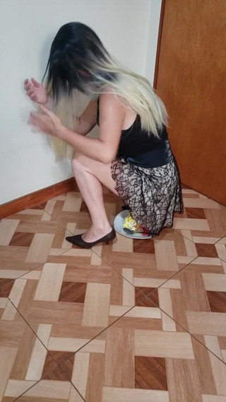 Thumbnail of Testing Cake with Pee