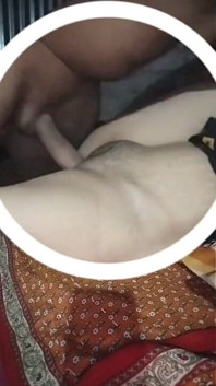 Ich habe eine desi jungfräuliche stieftante in der nacht gefickt