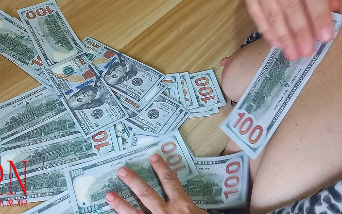 Regina Noir: Poker dengan Dollars. Finance Teasing