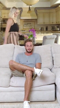 La matrigna tettona kenzie taylor e olive glass si scambiano un figliastro cattivo