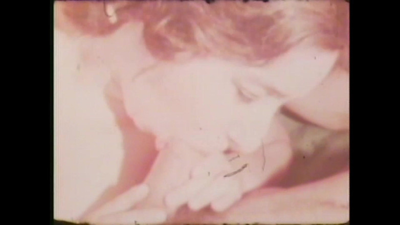 Vintage megastore: वेश्याओं का कामोद्दीपक खेल