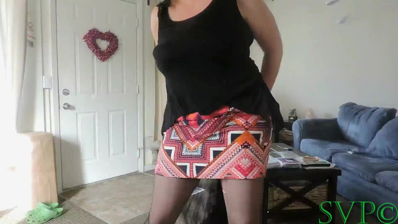 Nasty grannies: Big Saggy Tit Granny Puts on a Cam Show
