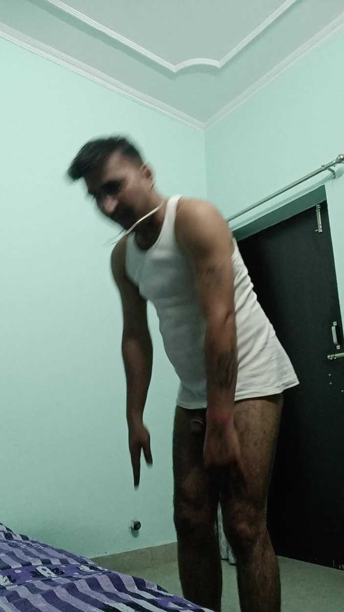 Rajasthani-old-lover: Indiano desi uomo sesso e spettacolo doccia scarpa e masturbazione