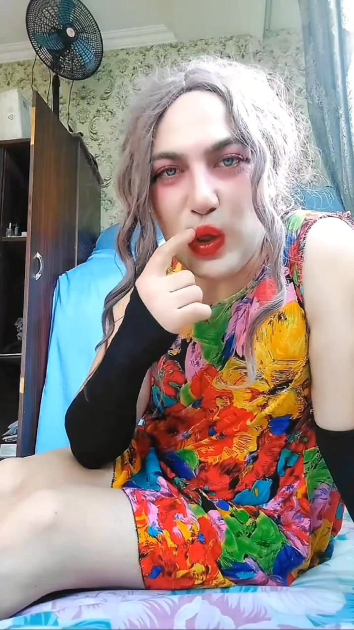 Kitty_Cross: Lollipopish Temptation Melts My Candy Soul