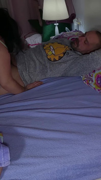 Enfin, Je Partage Un Lit Avec Ma Belle-mère, Je La Baise Et Je Jouis En Elle.