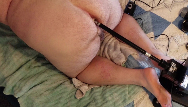 AssPlayLove: Máquina de foda profunda em jogo anal