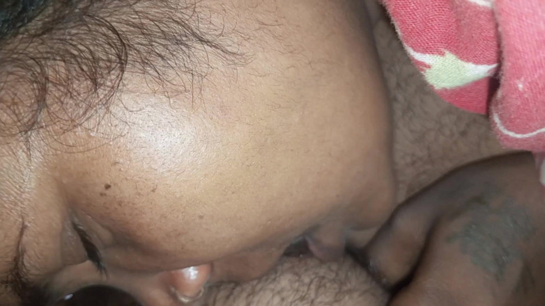YangZi 69: Ach ne, můj bratr mi roztrhl kundičku, jeho penis šel hluboko...