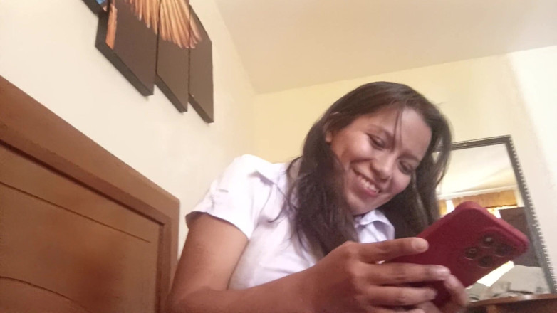 Moo DBOXXX: La mia segretaria mi dice che scopa solo con me...