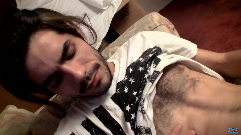 Straight naked thugs: Devin gosta de seu próprio pornô