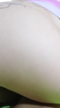 Sucking Hot Before Sitting Down