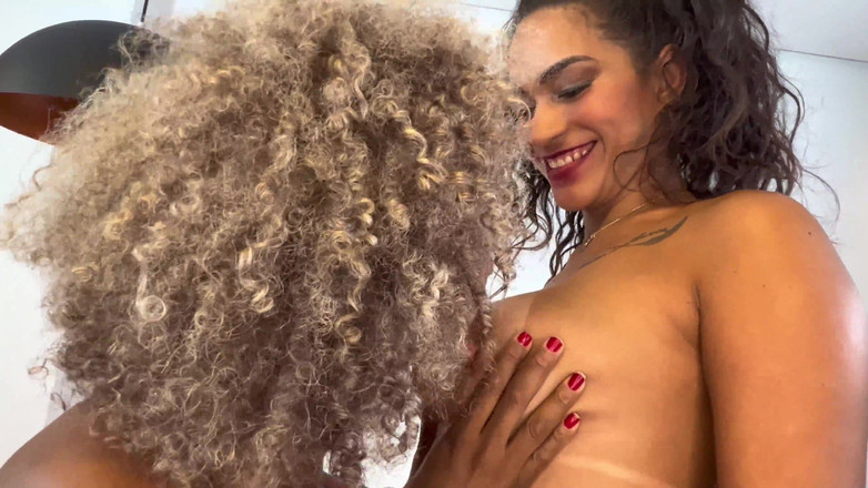 Sex Arte: Nossaa !! Vilken glädje - Bia Hot - Tais Gomes