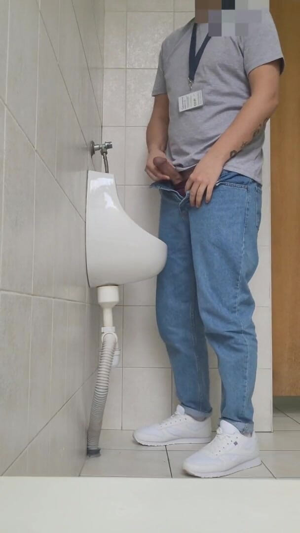 Risky Jerk in Urinal at Work (Yellow Blue) Risky Jerk in Urinal at Work (Yellow Blue)