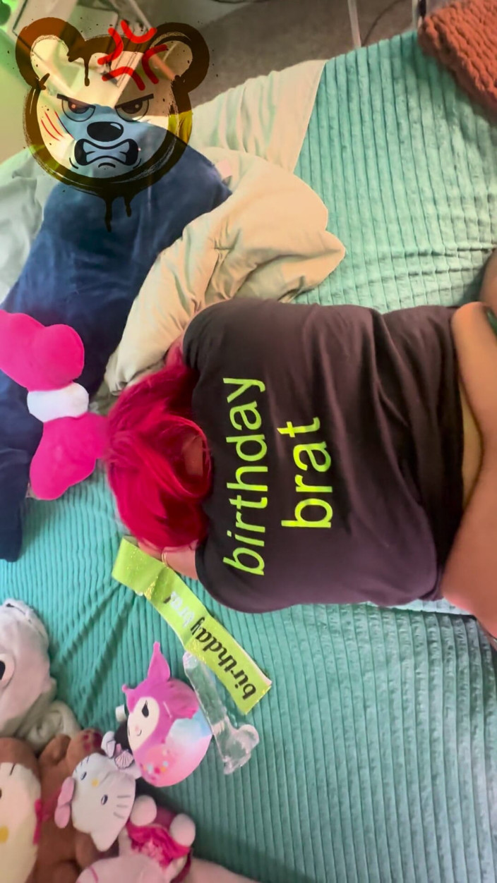 TeddyStrokez: Quickie - Nakal Hari Jadi