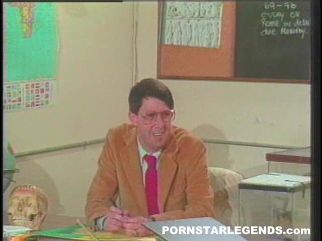 Pornstar Legends: Orgie Debi Diamond
