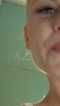 Toothpaste Spitting POV!