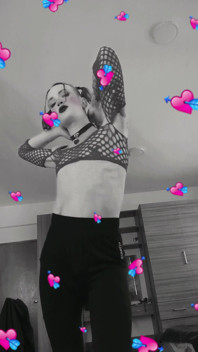 Traxy Femboy Dance
