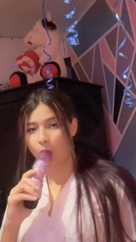 Girl Masturbates in Her Grandparents House