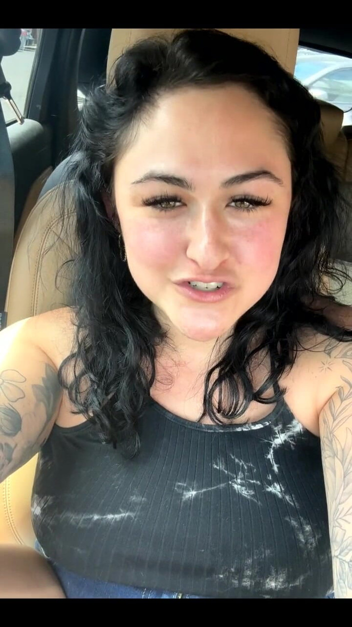 Josie Jaxxon: Bắt đầu vào chế độ Vacay