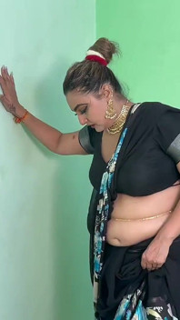 Hema rajput si supir sange india lagi mesra-mesraan