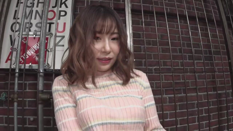 Eros721 official: Slender Girl Likes to Take a Stranger Home for Sex