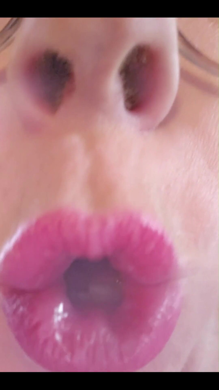 MistressThrope: I Just Love Blowing Smoke in Your Face
