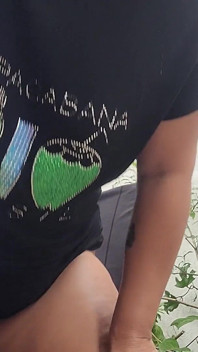 Siyah horozu seviyor