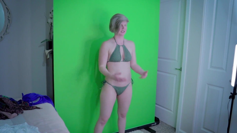 Housewife Ginger: La casalinga traditrice scopa il fotografo durante il servizio fotografico...