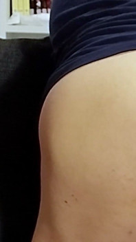 Massagem suave com close-up no buraco