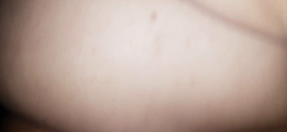 katha: सौतेली माँ दुबई में उसके अरब सौतेले बेटे के साथ चुदाई करती है