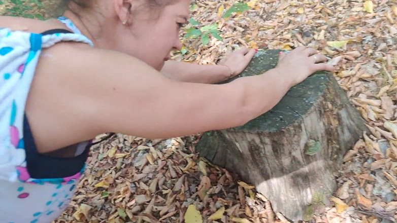 DirtyLubov: Outdoor Oral and Anal Sex