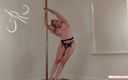 Michellexm: Pole dance nue sexy