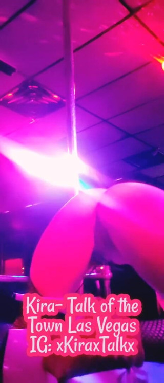 X_Asphxyia_X: Fully nude Las Vegas stripper stage set