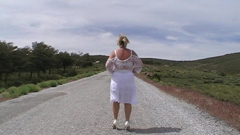 Julie Cunningham: Julie Cunningham openbare weg strip netkousen hakken